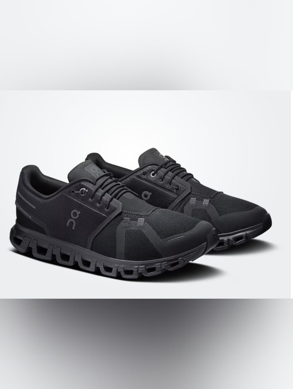 On Cloud 6 Waterproof Sneaker